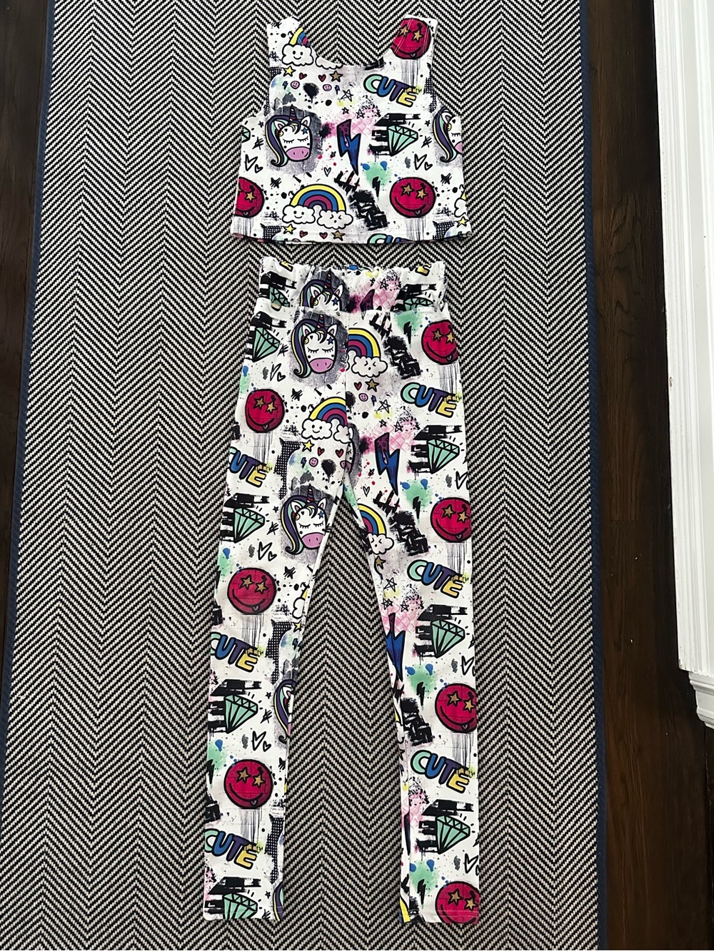 Girls' White Graphic Unicorn & Rainbow matching set